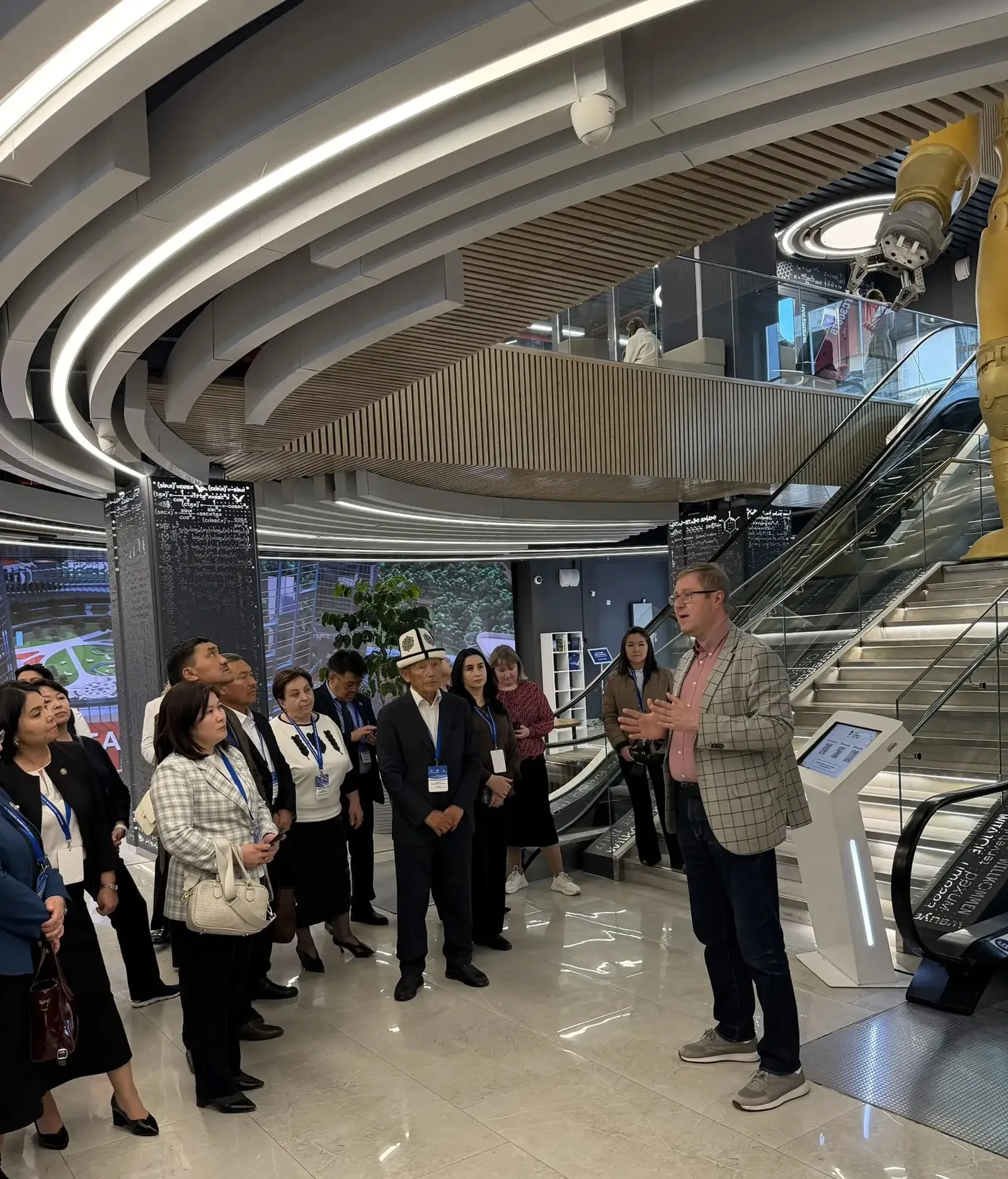 В Уфе делегация представителей системы образования Кыргызстана посетила кампус