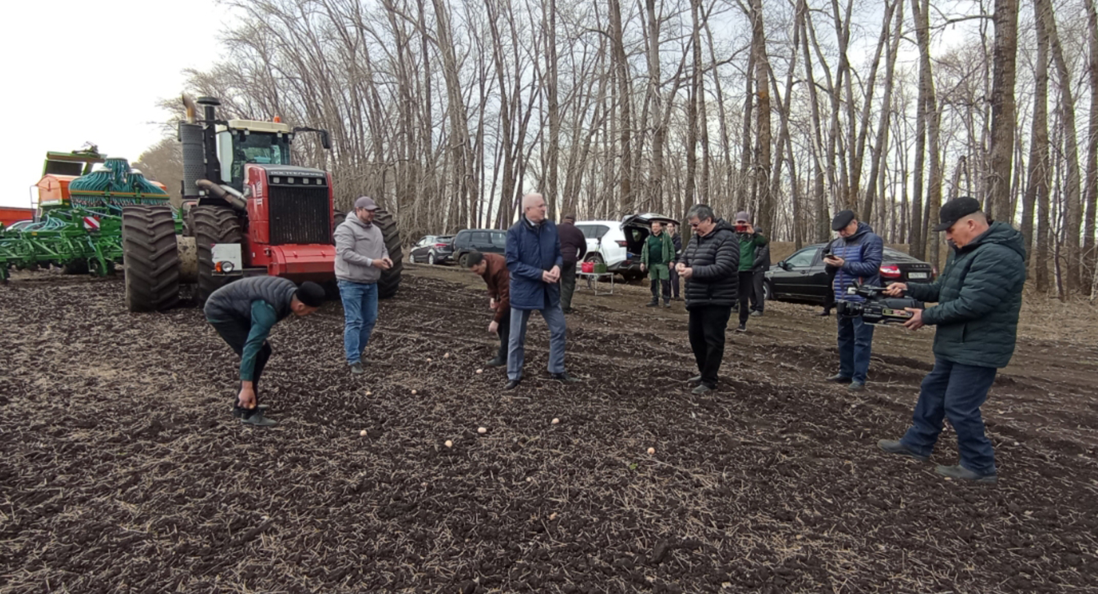 Весенний день  год кормит