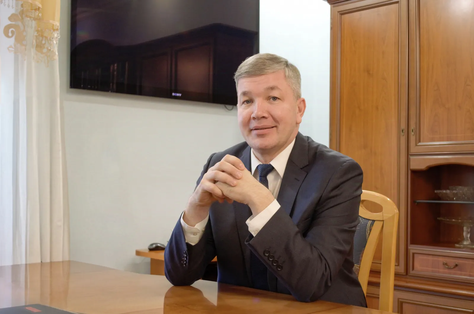 Инициатор внедрения принципов бережливого производства Артур Галимов: «Всякий раз, когда меня спрашивают зачем мы инициируем те или иные новшества, первой мне приходит на ум цитата Эдварда Деминга «Вы можете не изменяться. Выживание не является обязанностью».