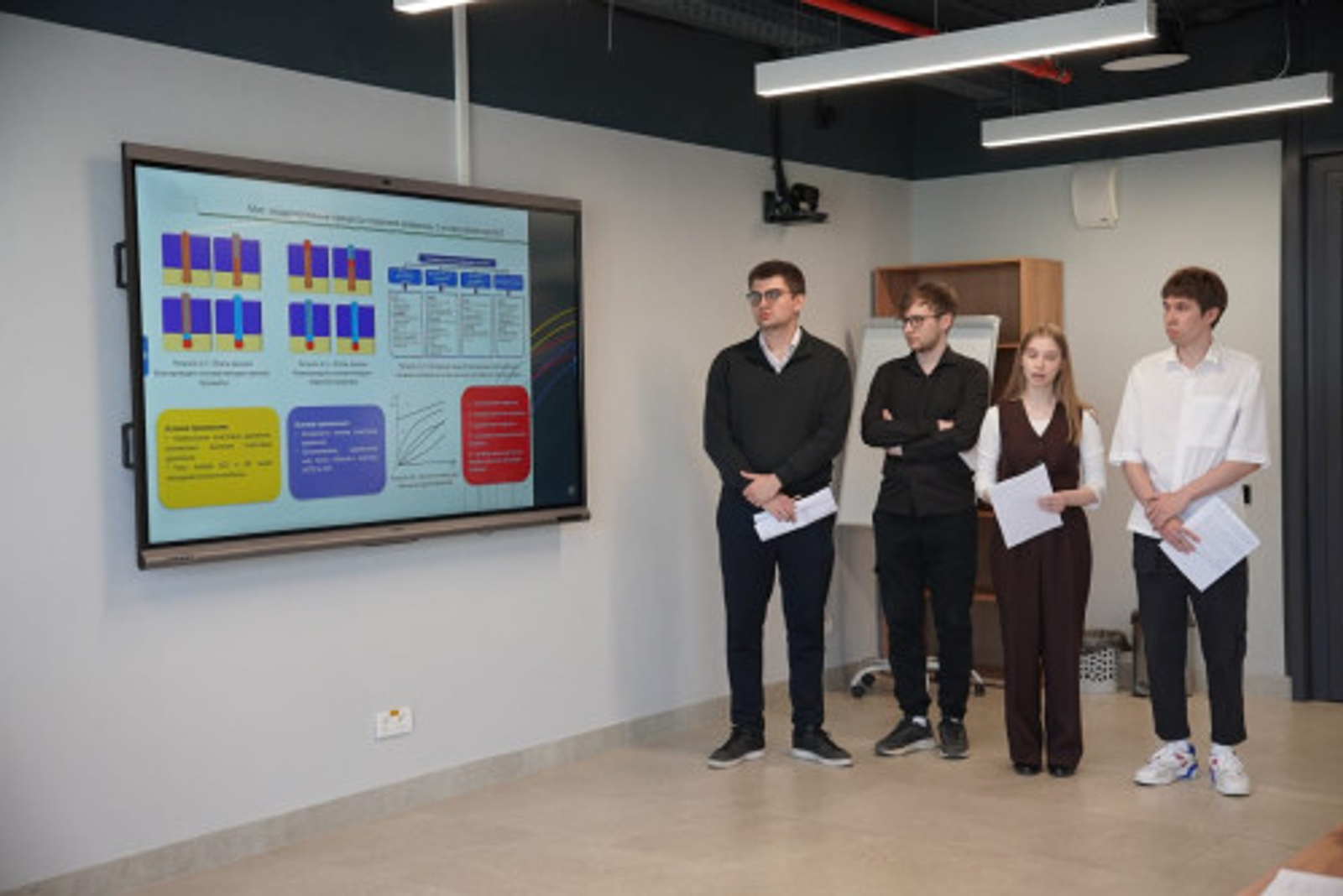 Первые магистры Евразийской политехнической школы защитились