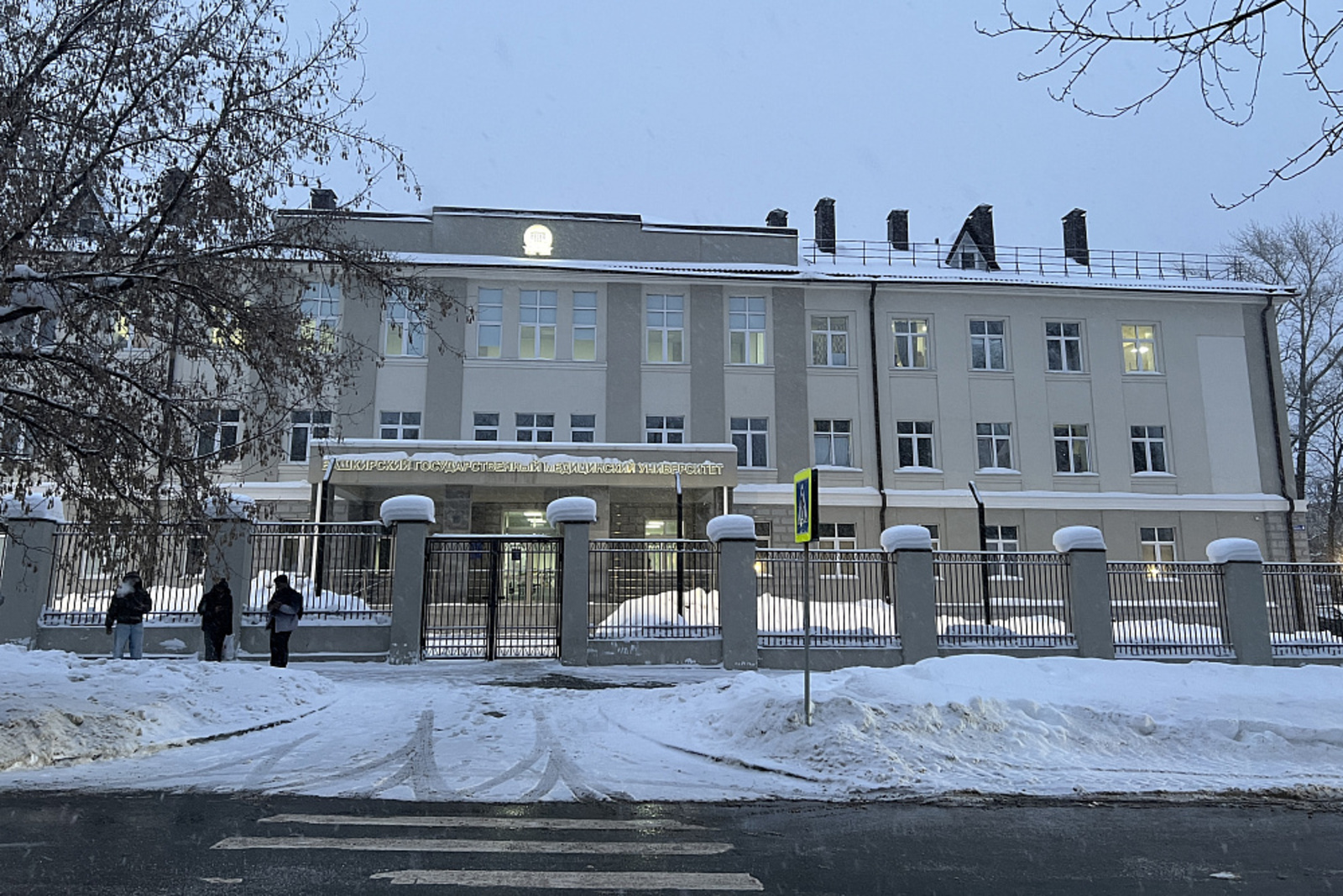 В республике принимают дополнительные меры по усилению охраны ОУ