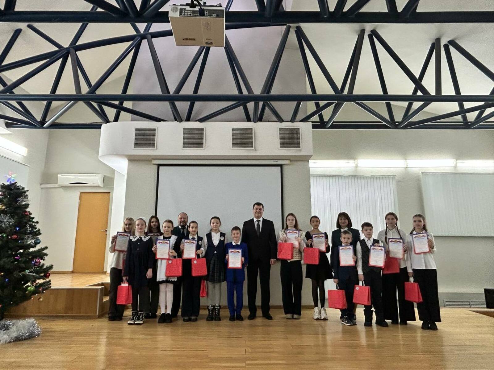 «Моя семья платит налоги вовремя»