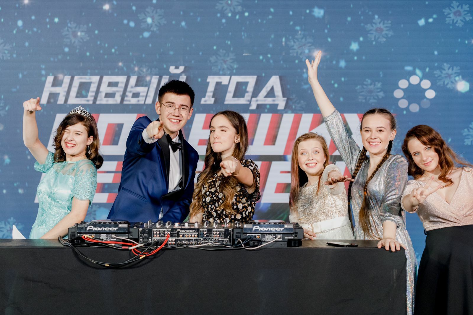 «МедиаБУМ»: В России стартовал конкурс для журналистов-школьников