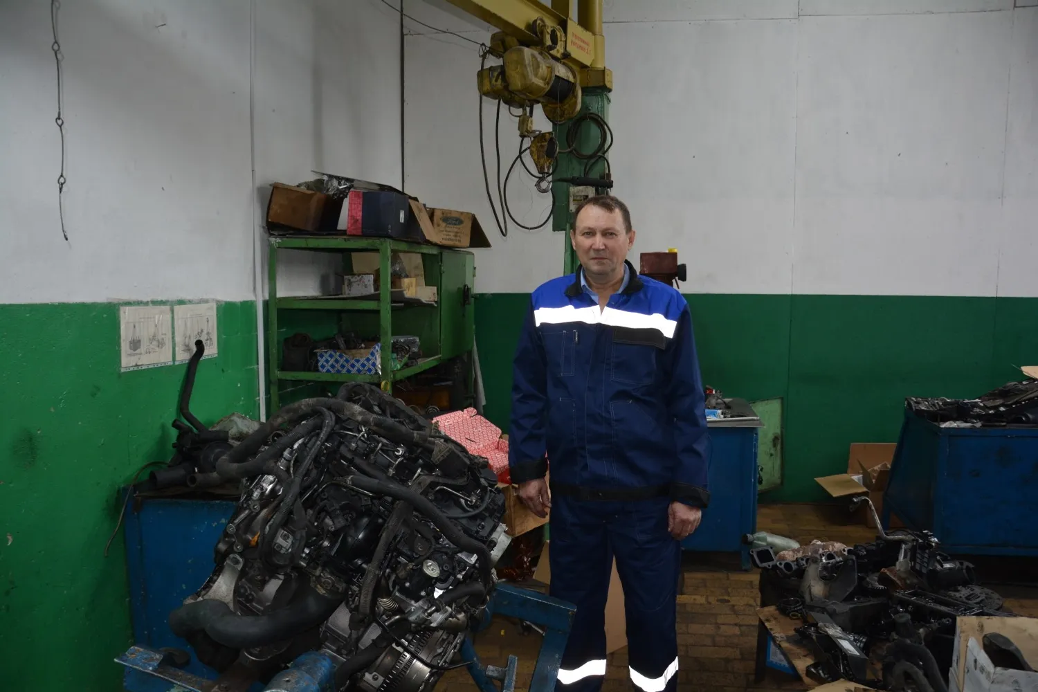 перебирает двигатель