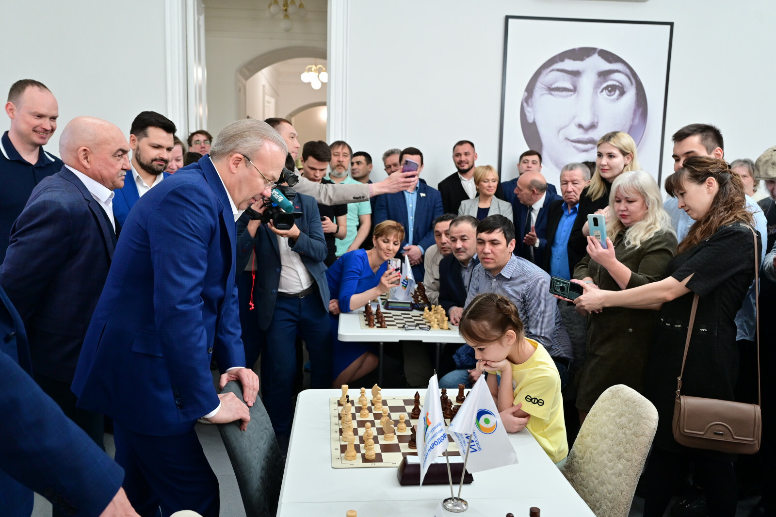 Андрей Назаров дал старт международному шахматному турниру «Дружба народов»